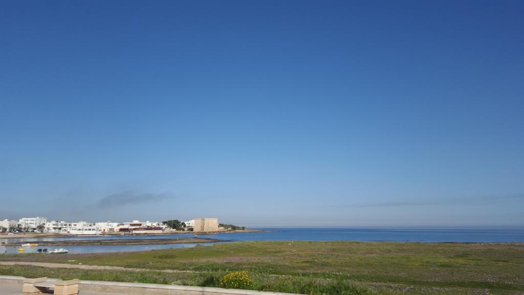 דירות טורה סנטה סאבינה Castle On The Sea מראה חיצוני תמונה