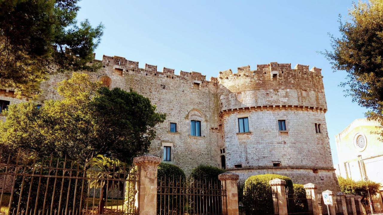 דירות טורה סנטה סאבינה Castle On The Sea מראה חיצוני תמונה